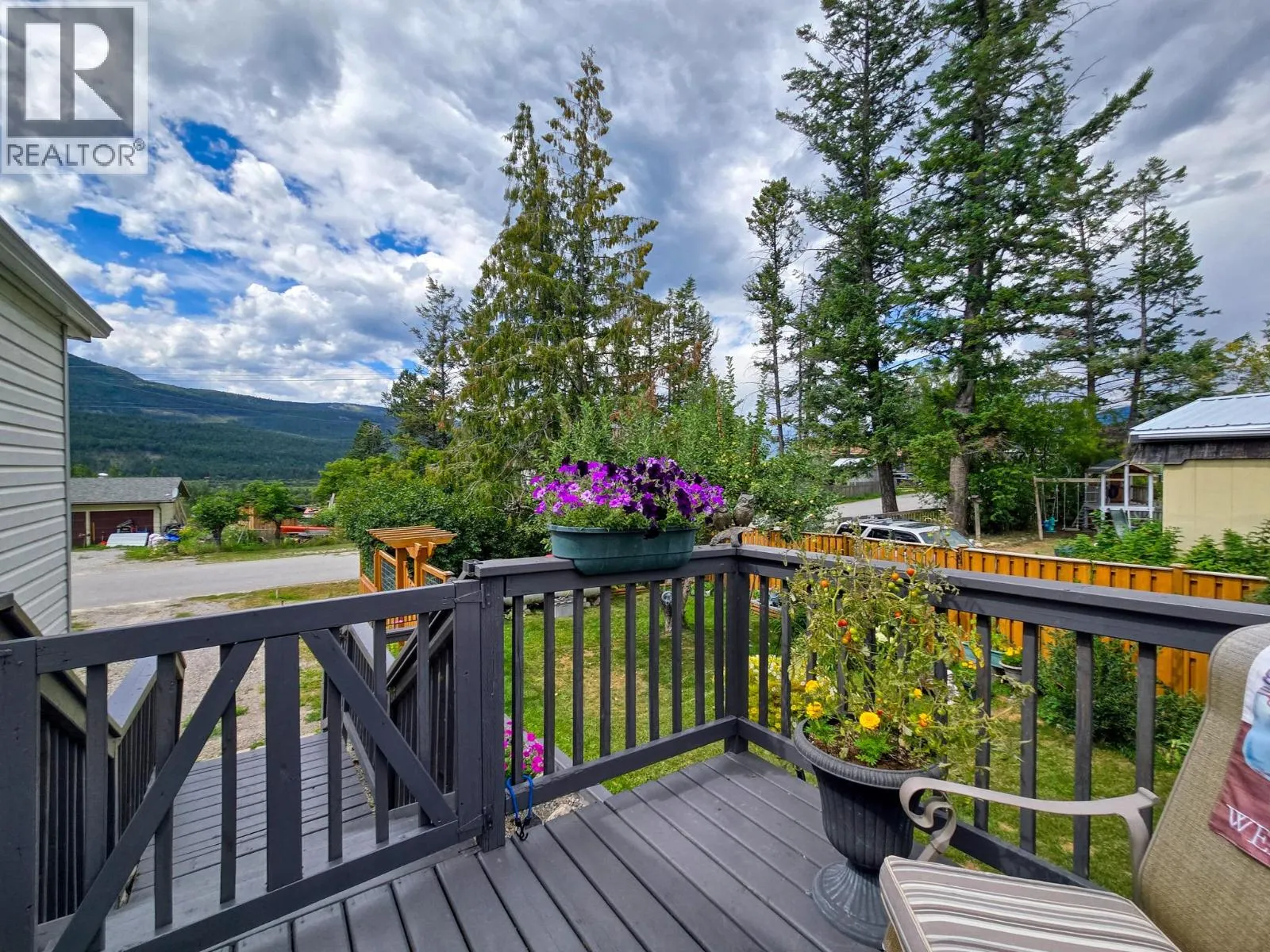 4789 Riverview Drive