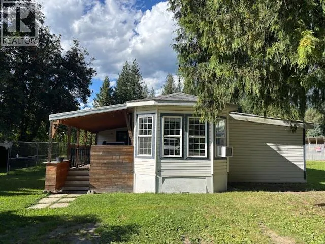 1442 Illecillewaet Road Unit# 7