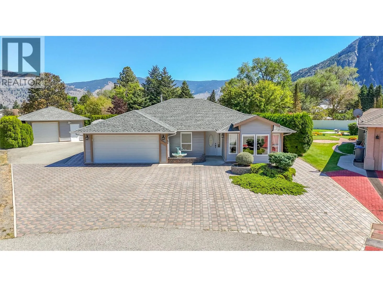 517 Vanderlinde Drive