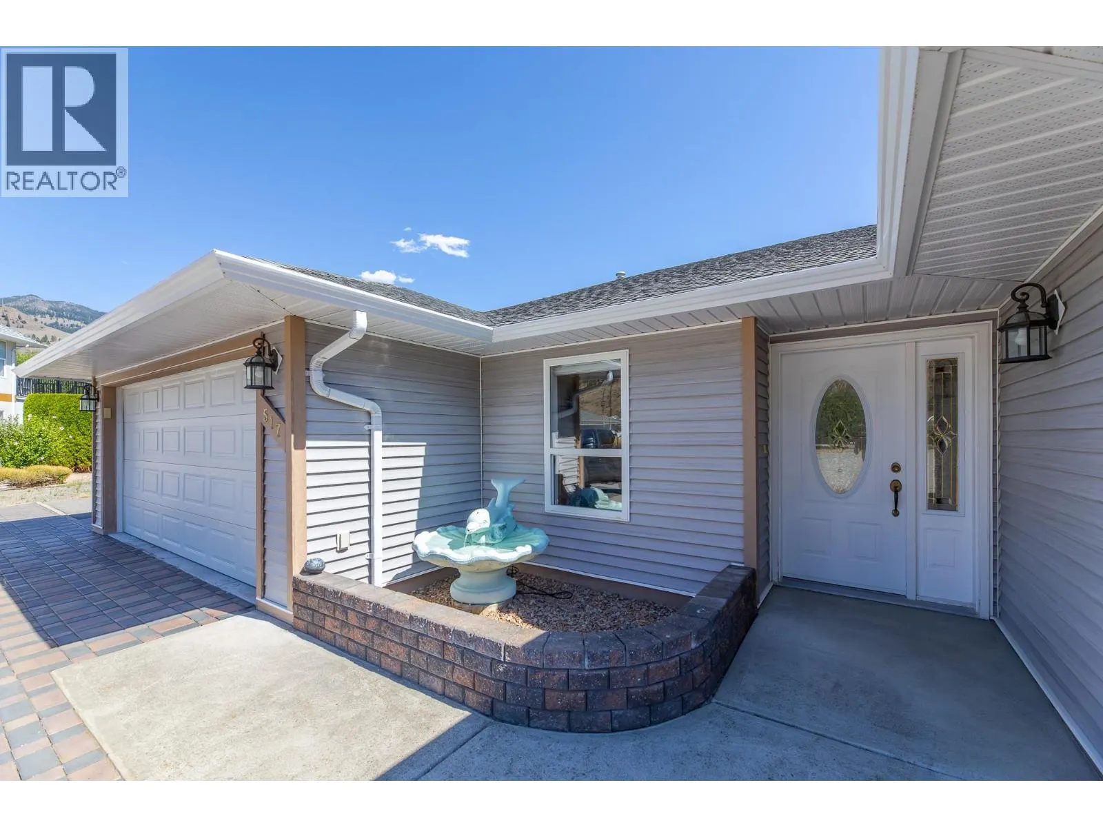 517 Vanderlinde Drive
