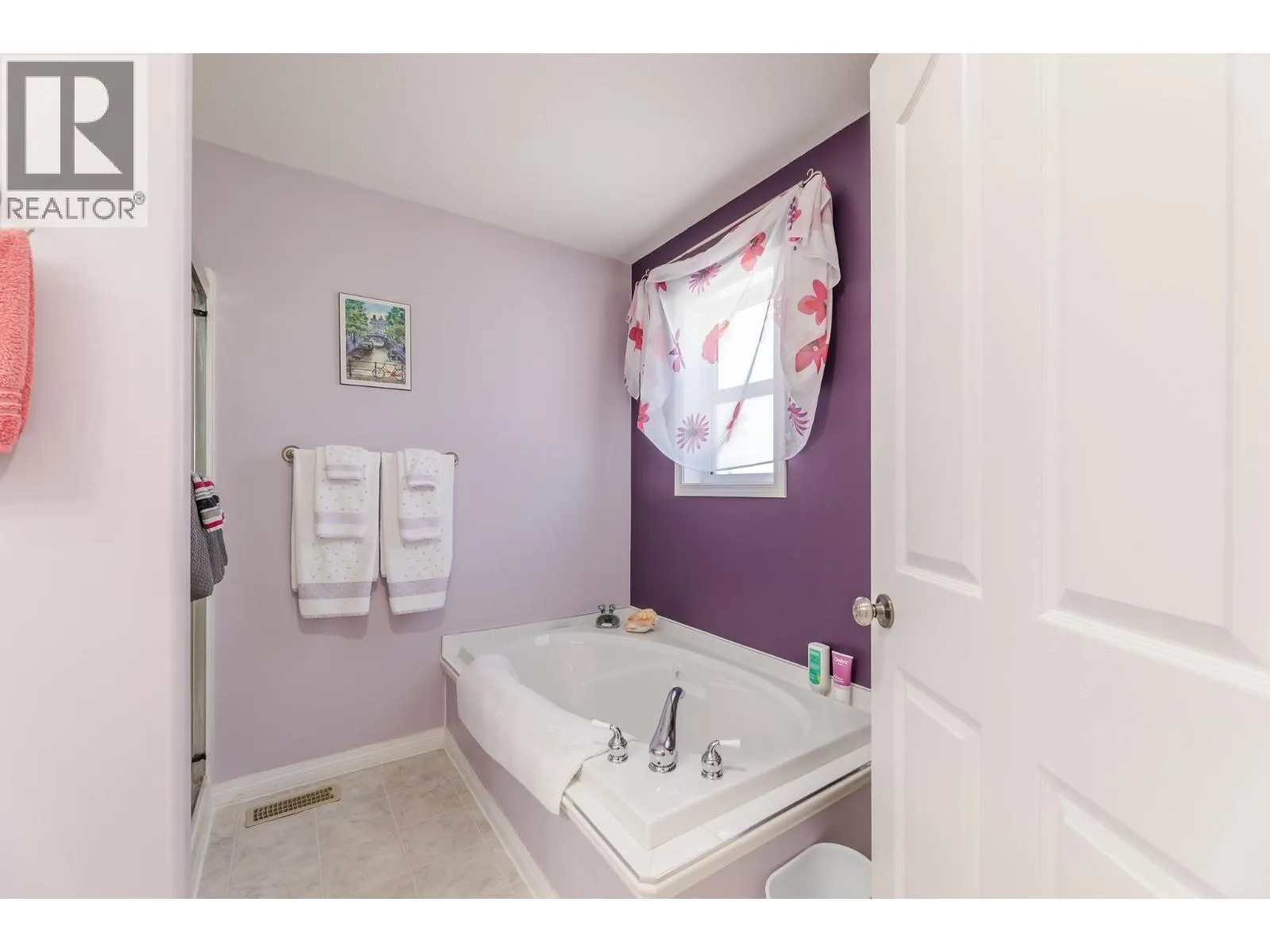 517 Vanderlinde Drive