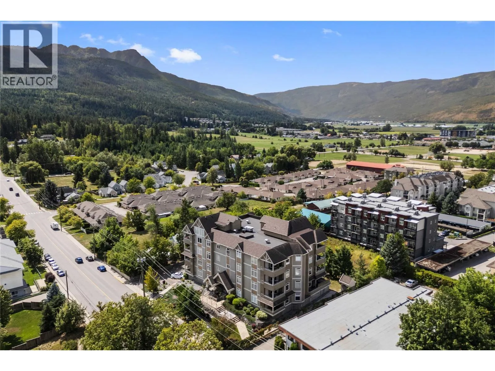 611 Shuswap Street SW Unit# 203
