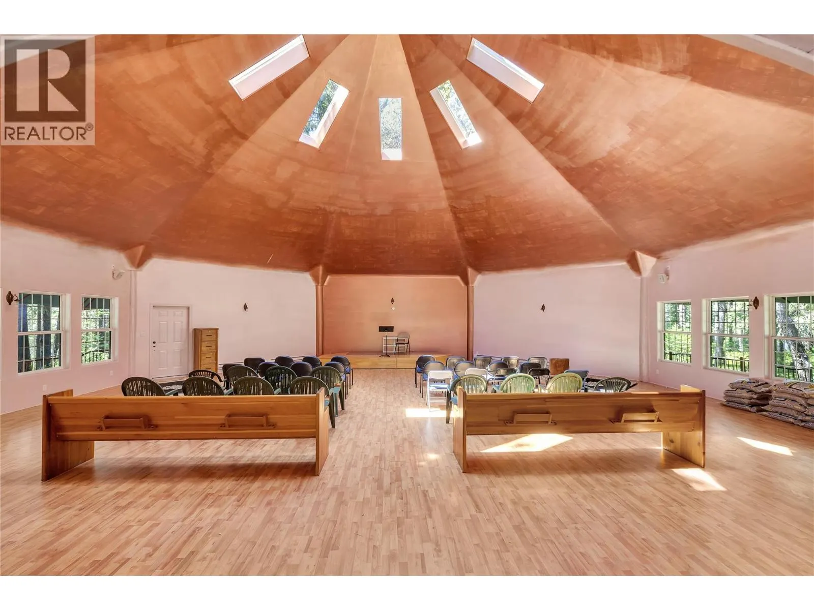 6055 Kettle River Forest Service Road E