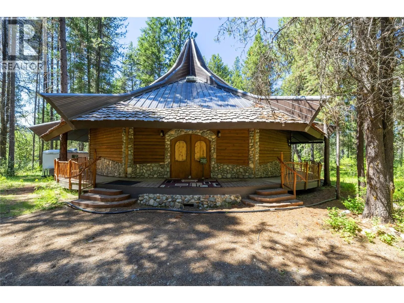 6055 Kettle River Forest Service Road E