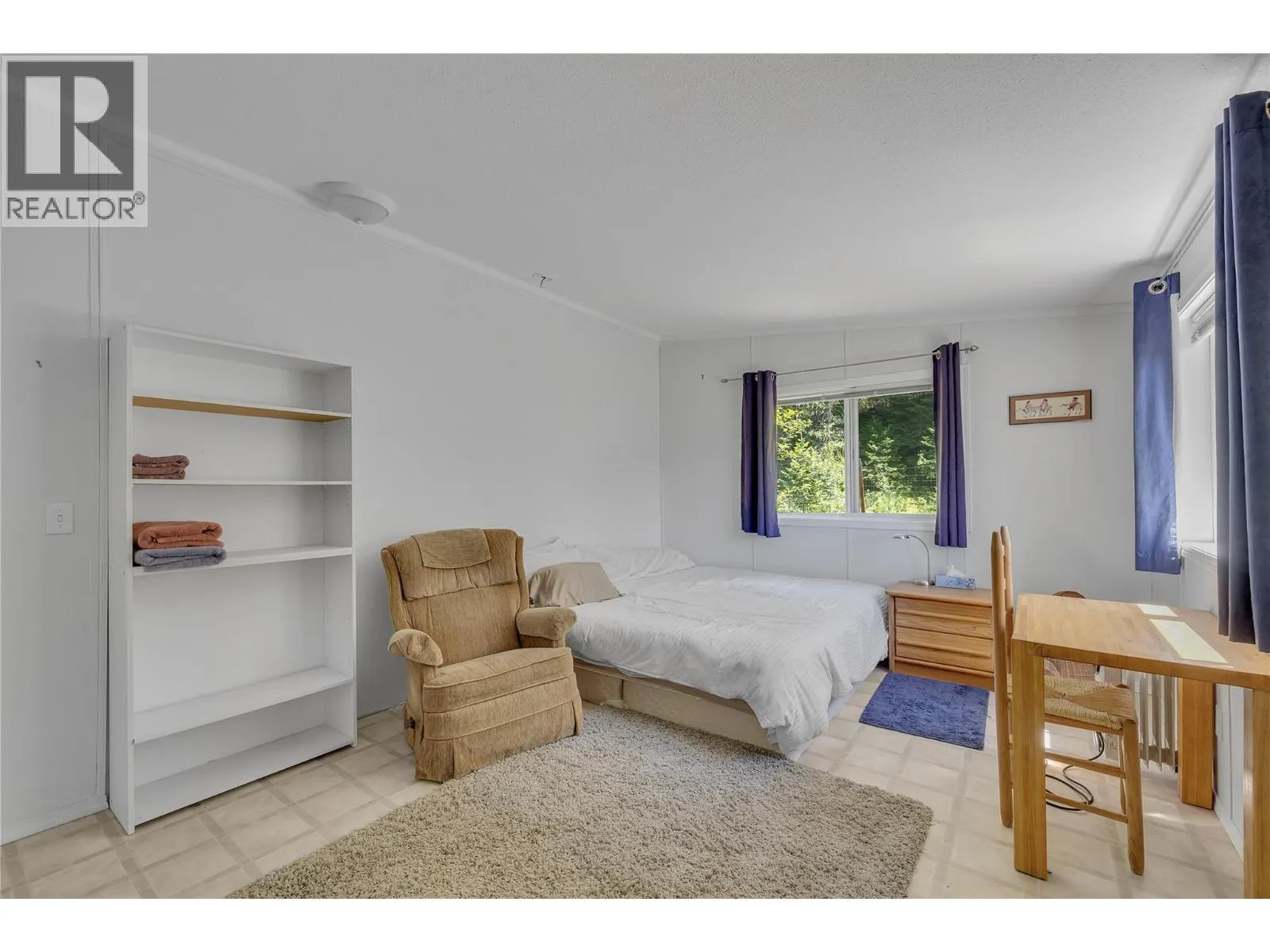 6055 Kettle River Forest Service Road E