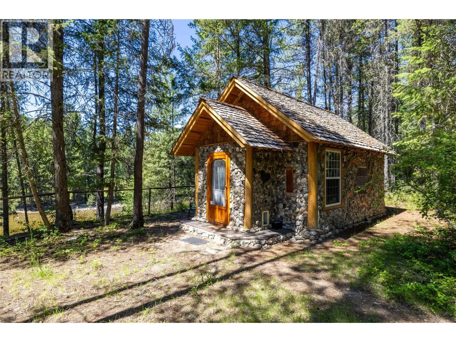 6055 Kettle River Forest Service Road E