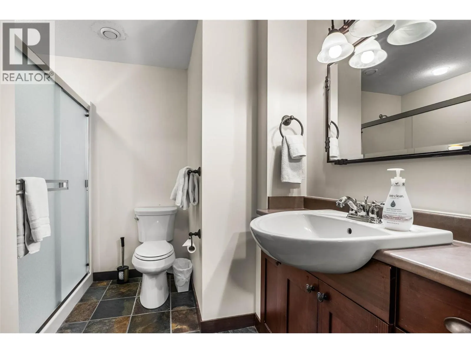 5005 Valley Drive Unit# 54