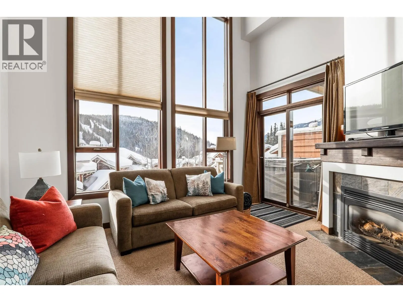 5005 Valley Drive Unit# 54