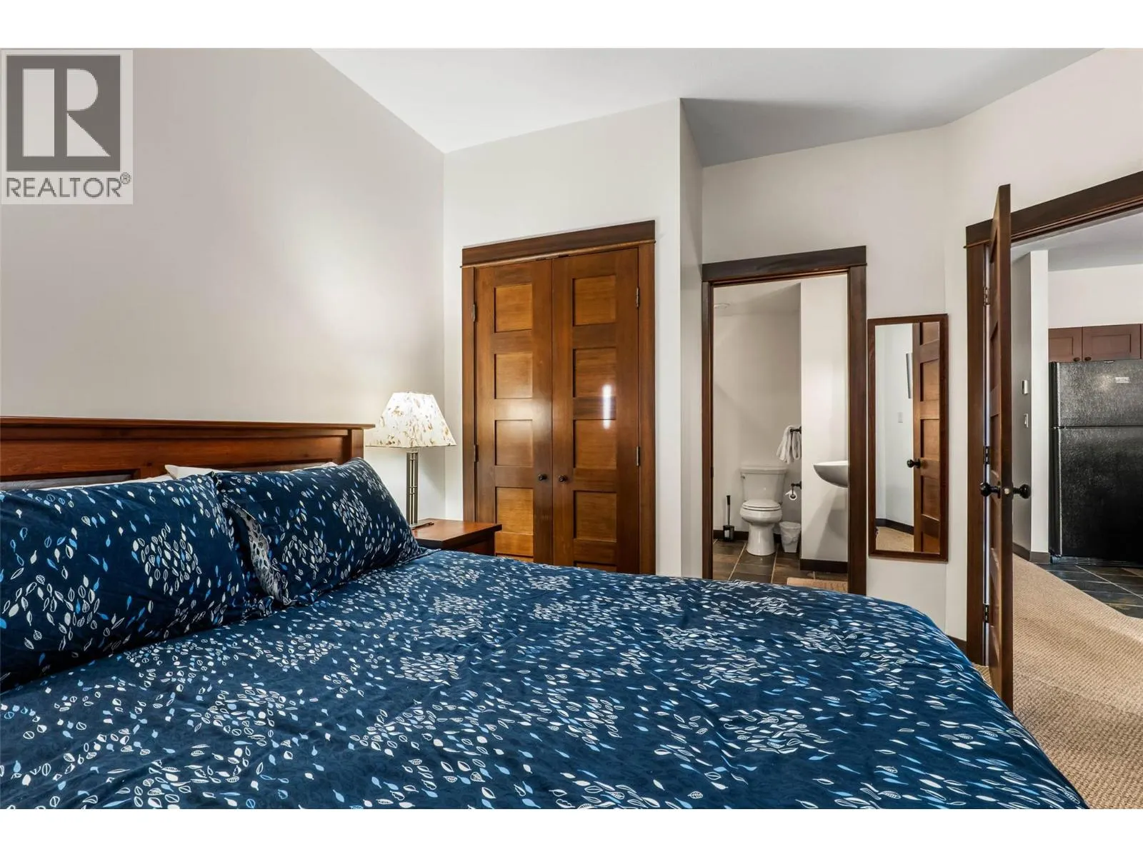 5005 Valley Drive Unit# 54