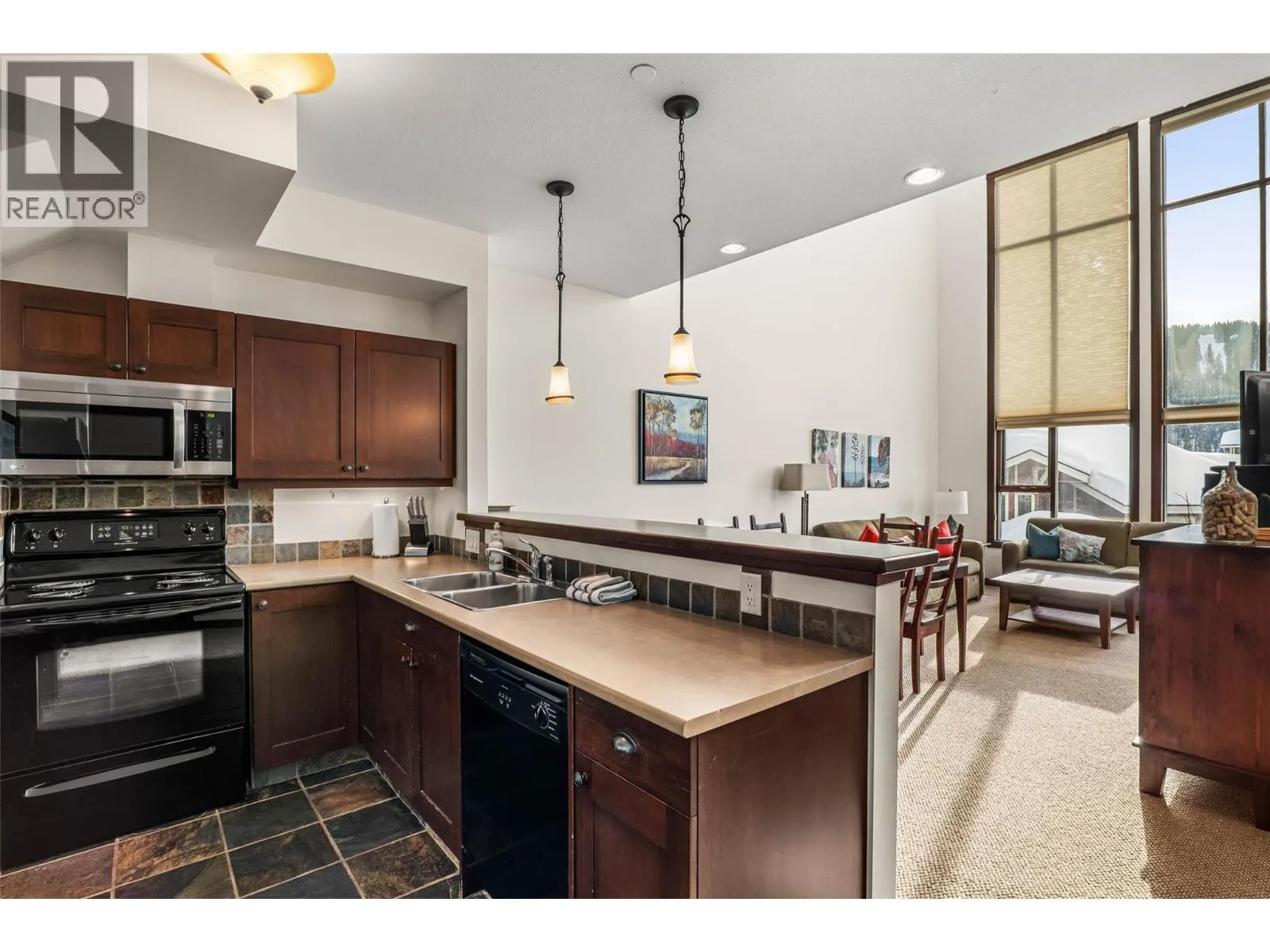 5005 Valley Drive Unit# 54