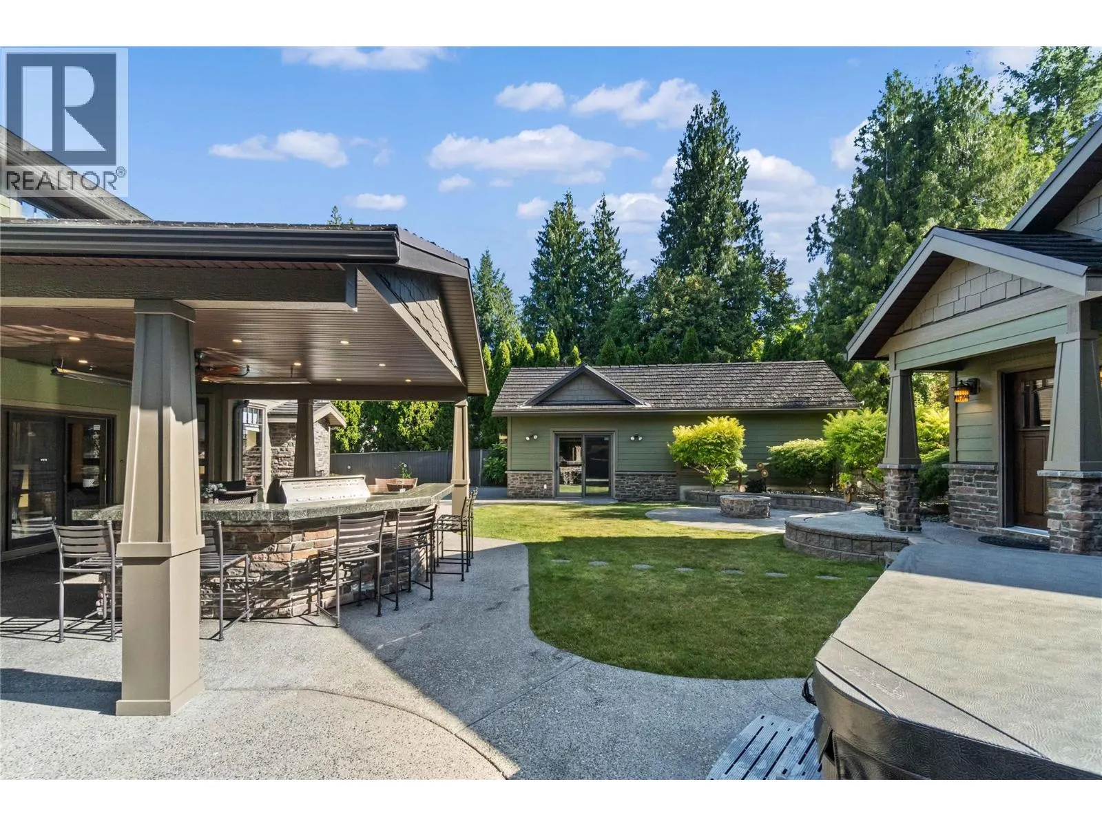 45 Montcalm Crescent