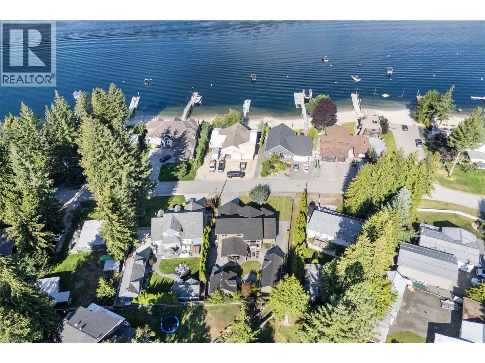 45 Montcalm Crescent