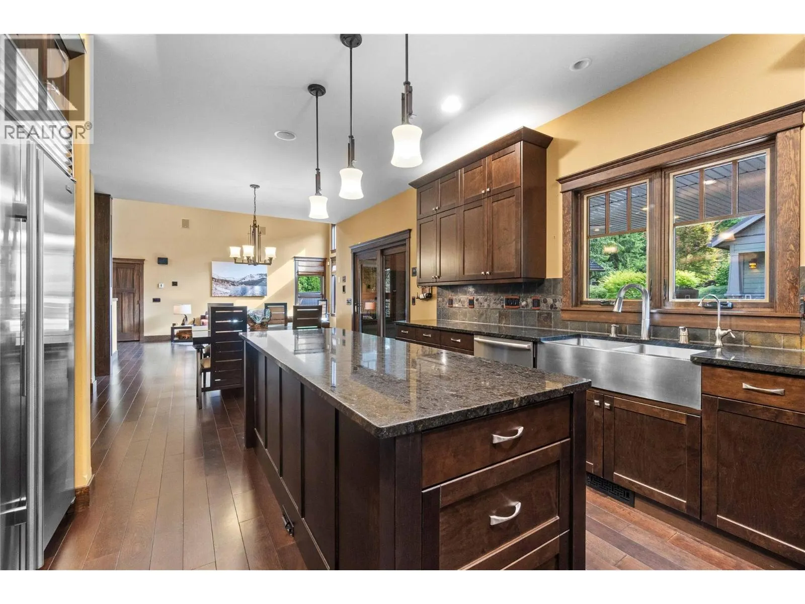 45 Montcalm Crescent