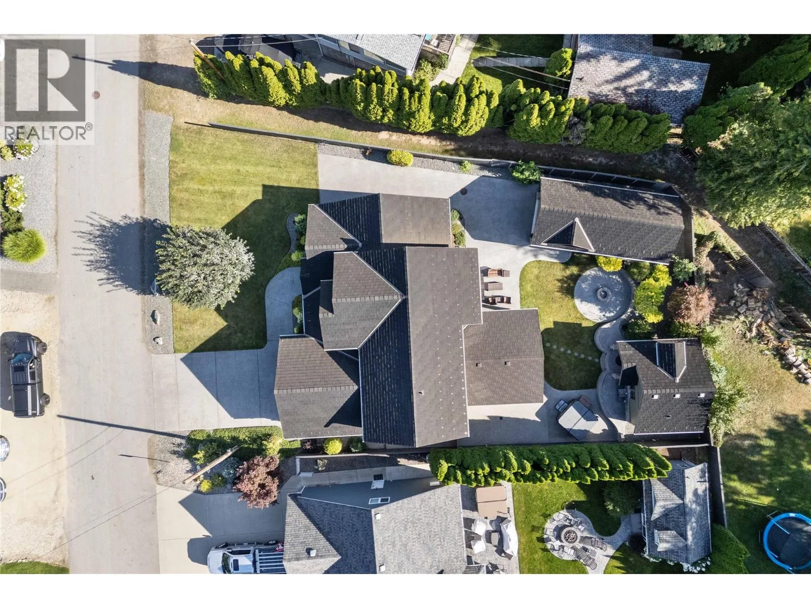 45 Montcalm Crescent