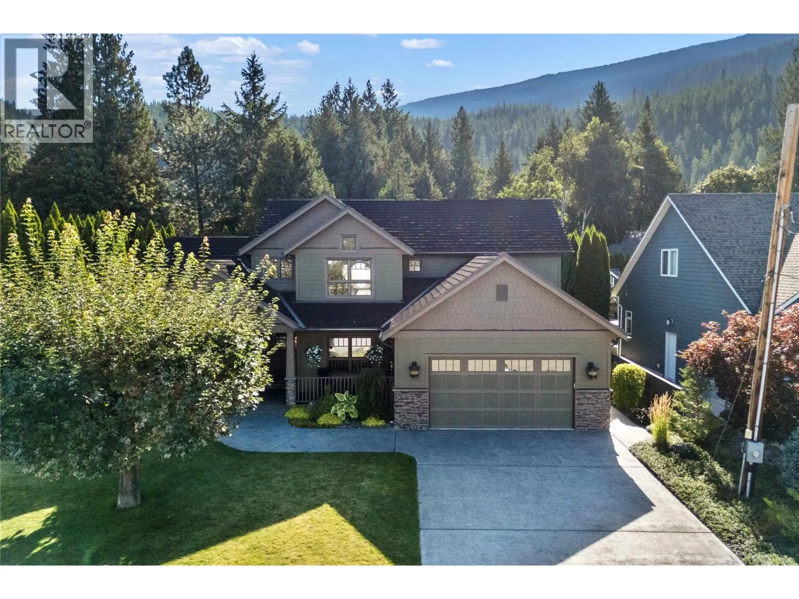45 Montcalm Crescent