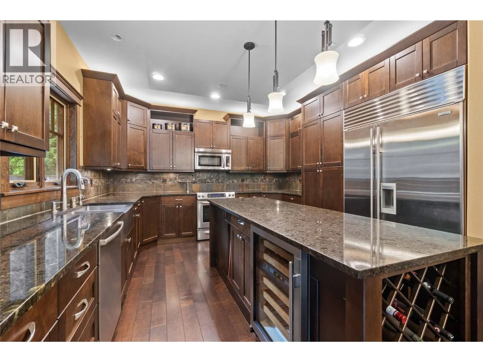 45 Montcalm Crescent