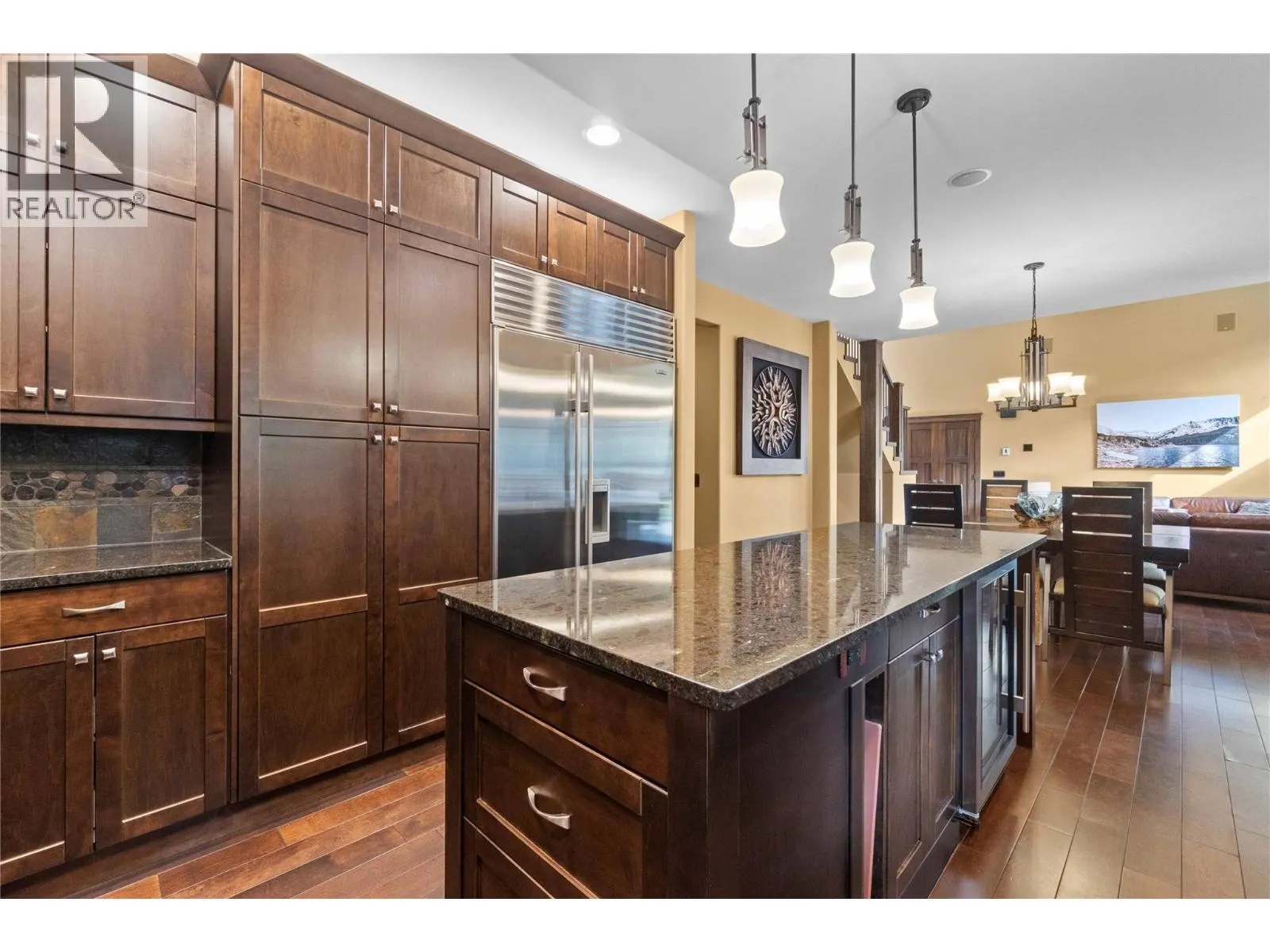 45 Montcalm Crescent