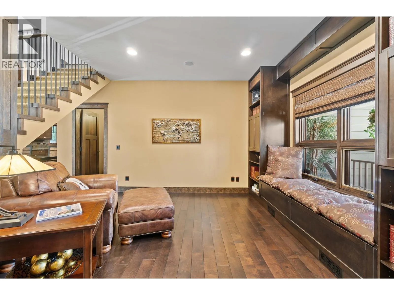 45 Montcalm Crescent