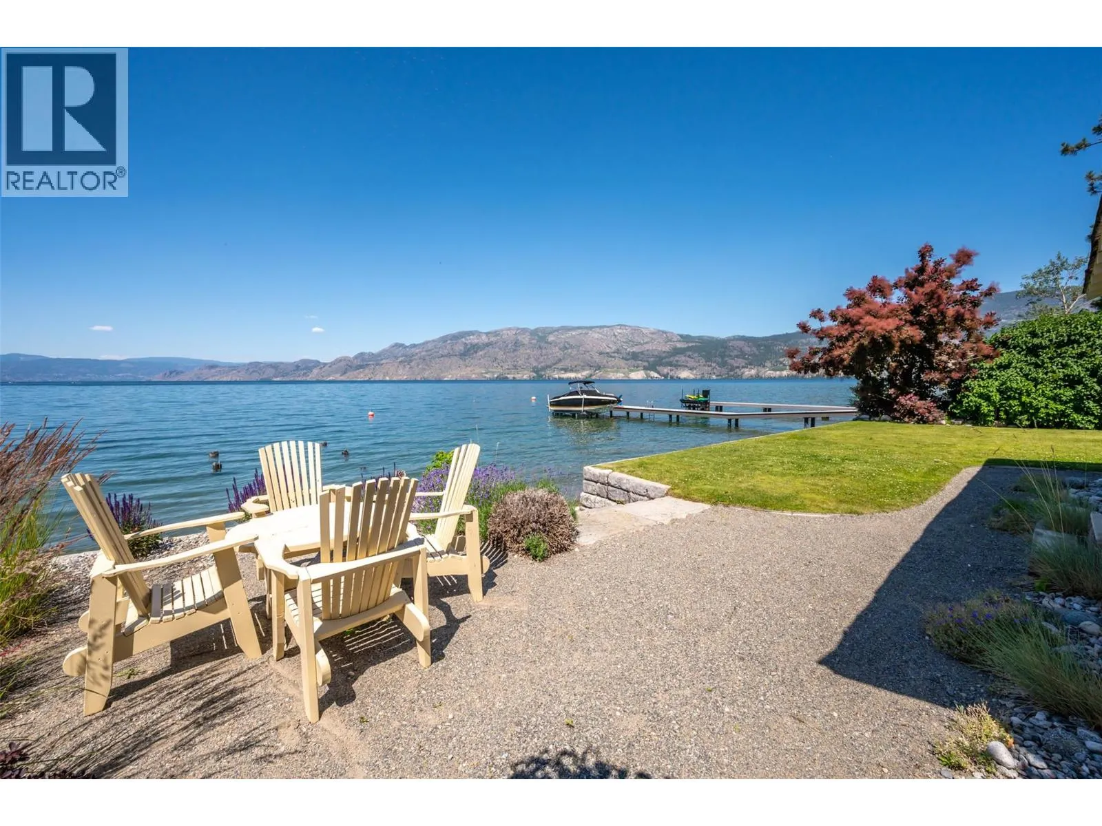 19235 Lakeshore Drive N