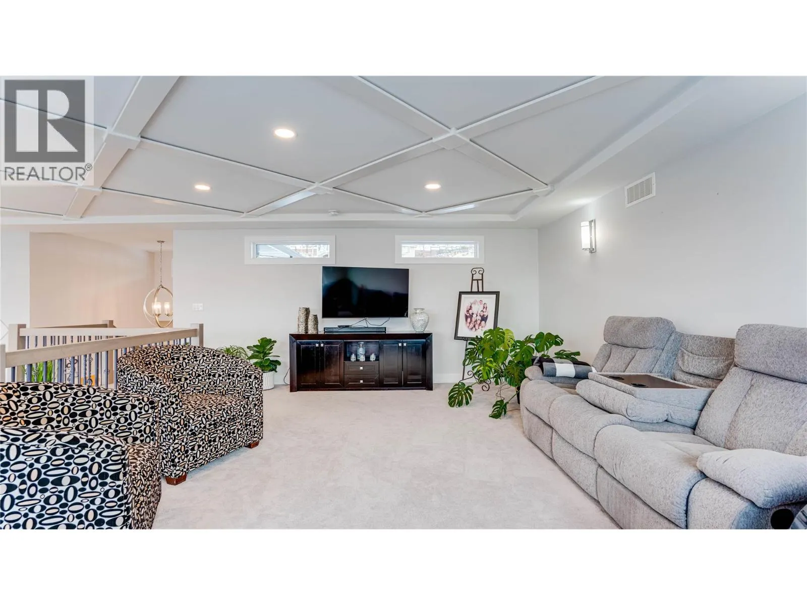 8792 Cortland Place