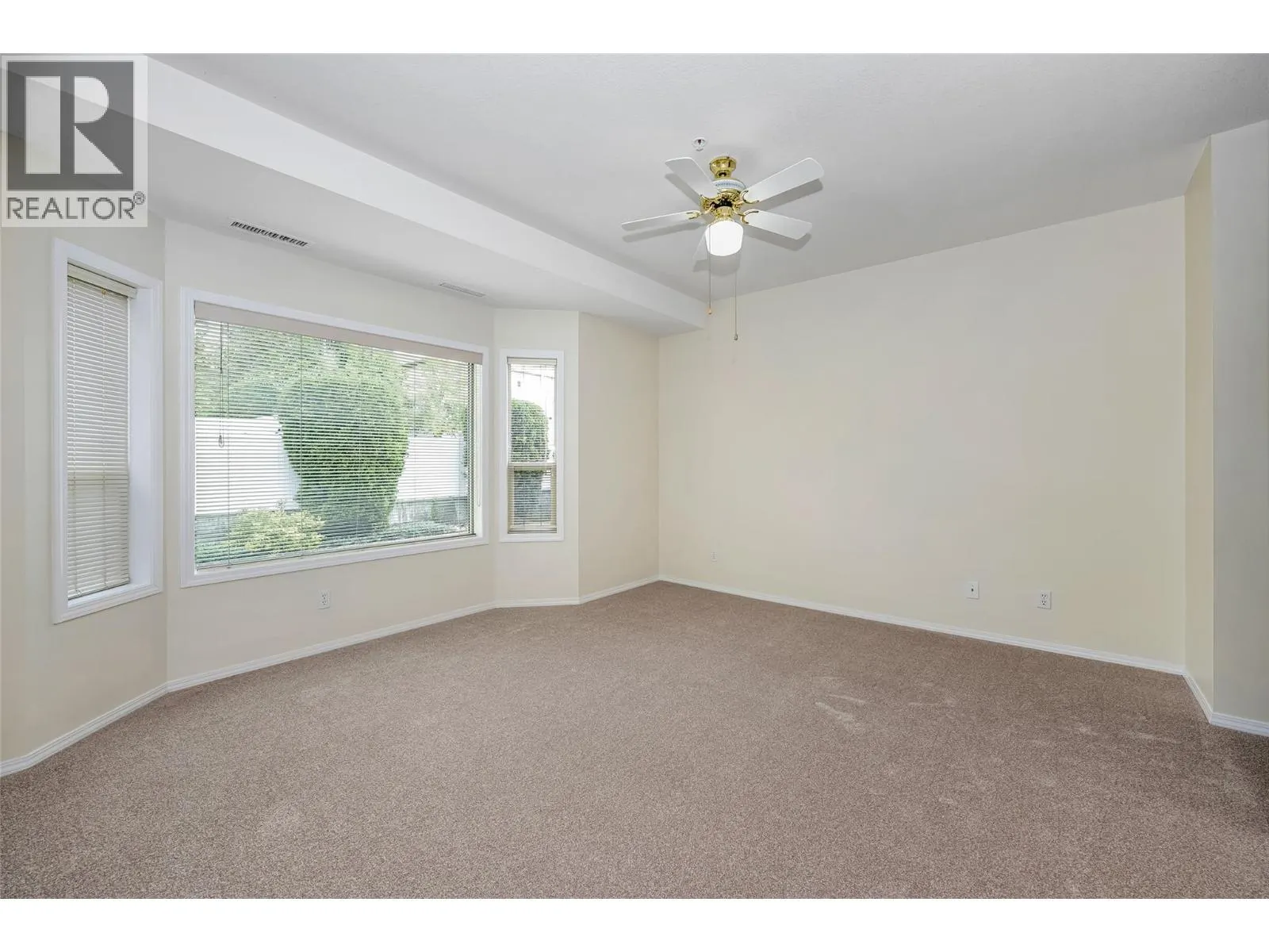 3805 30 Avenue Unit# 112