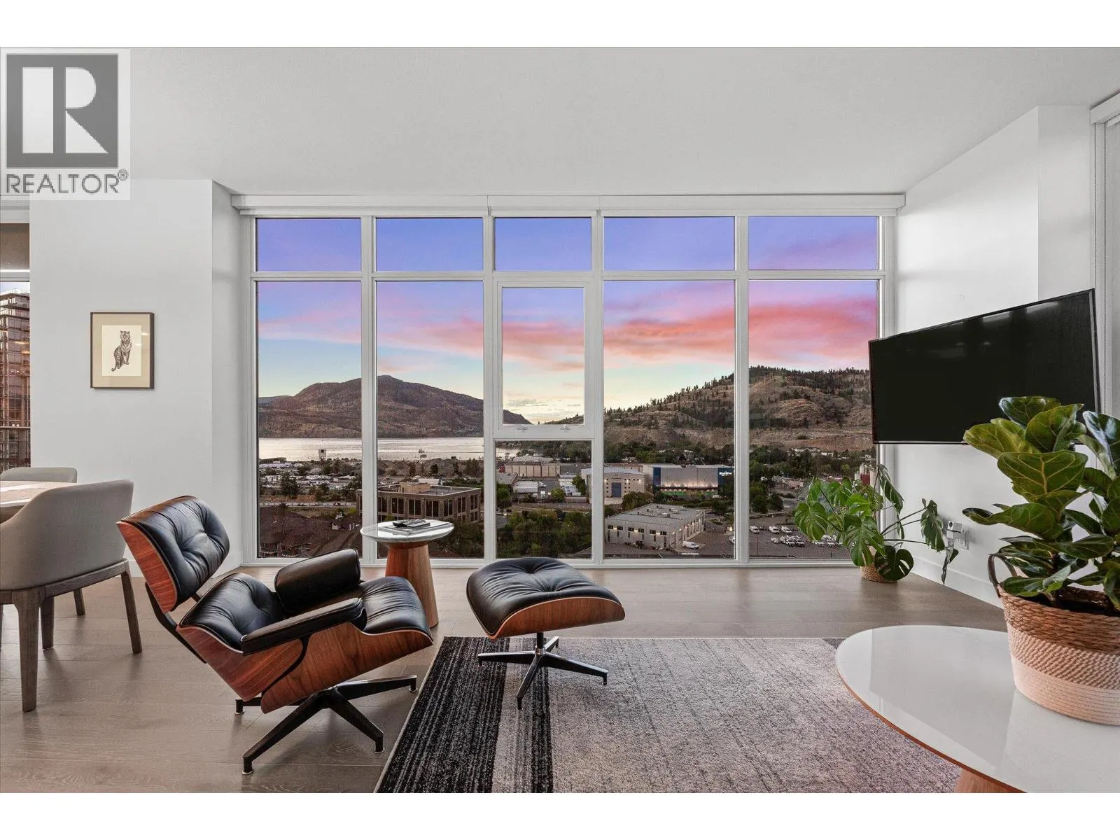 1151 Sunset Drive Unit# 1304