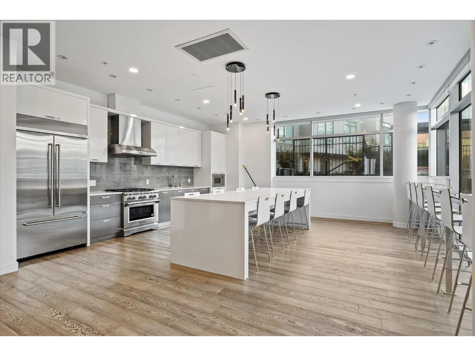 1151 Sunset Drive Unit# 1304