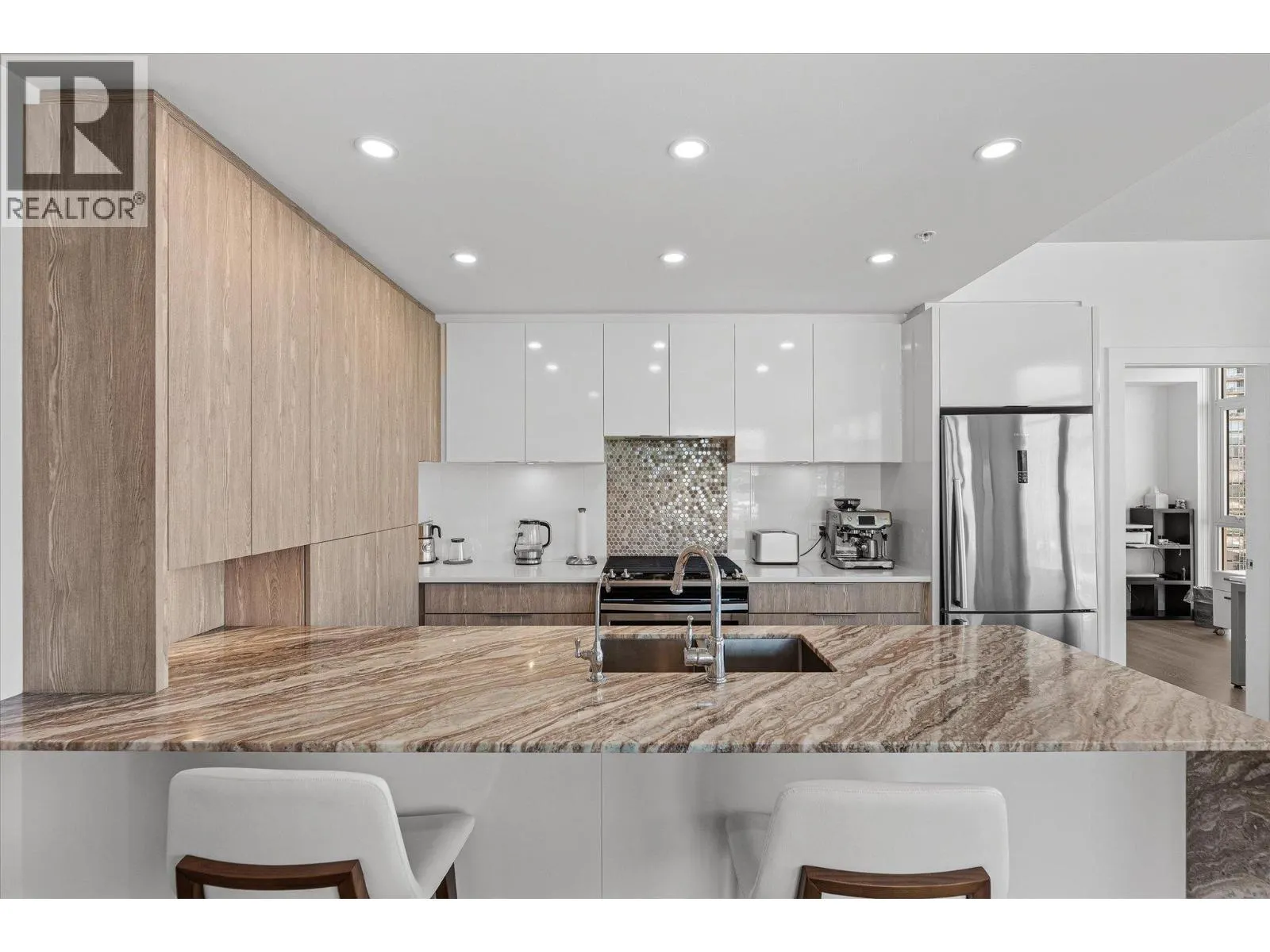1151 Sunset Drive Unit# 1304