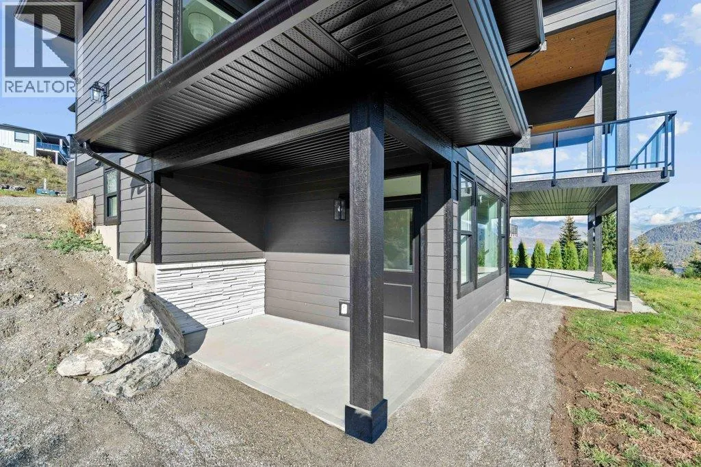 2506 Highlands Drive