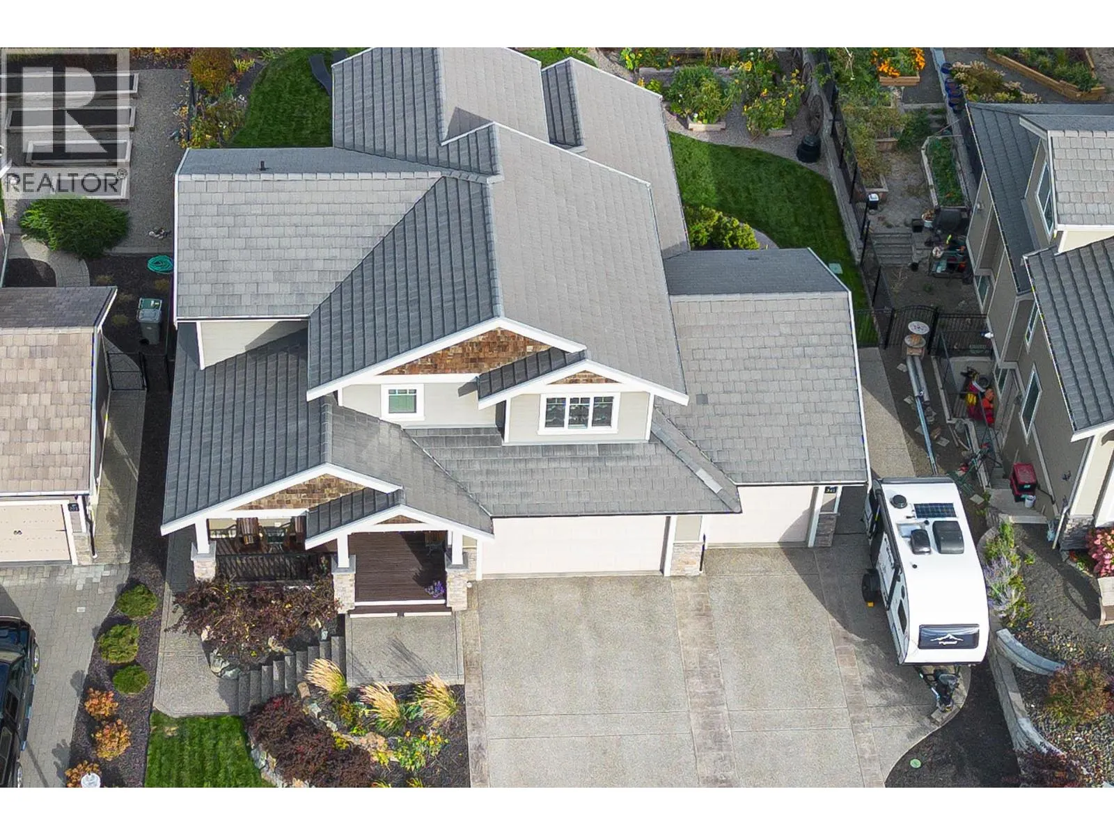 341 FERNIE Place