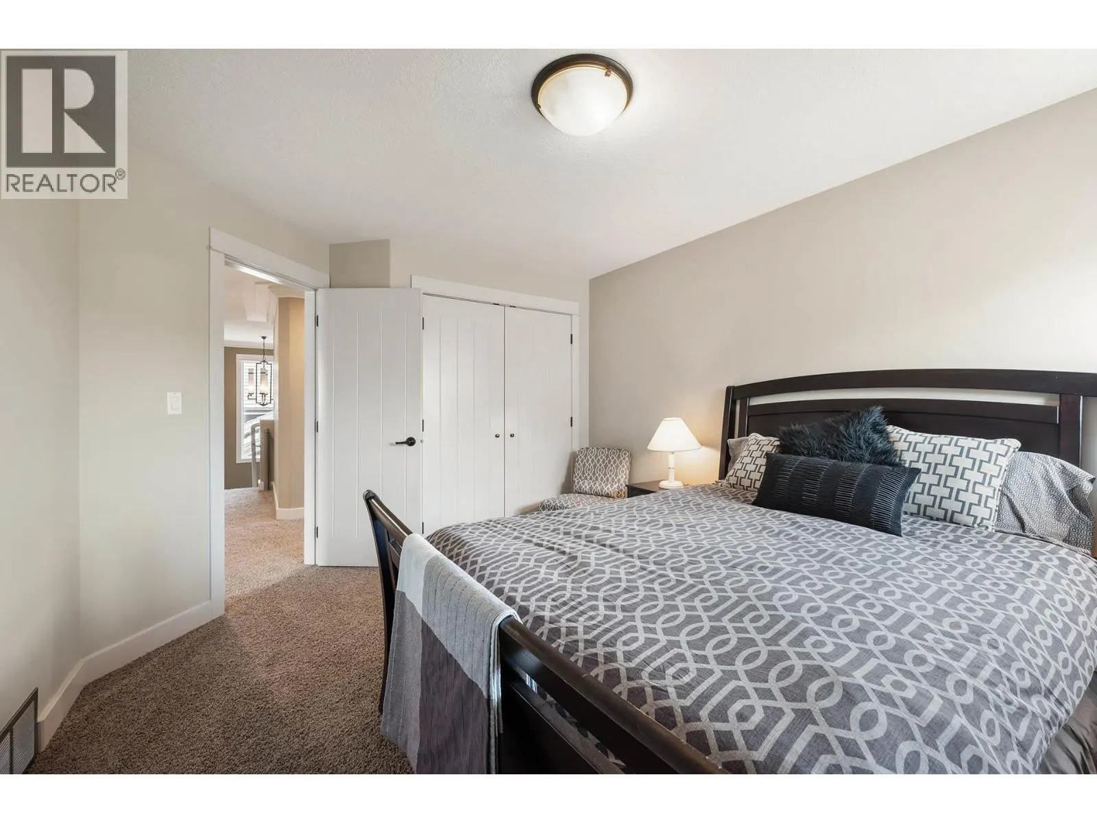 341 FERNIE Place