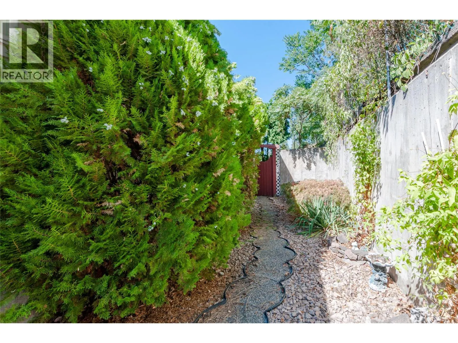 1237 McLean Creek Road
