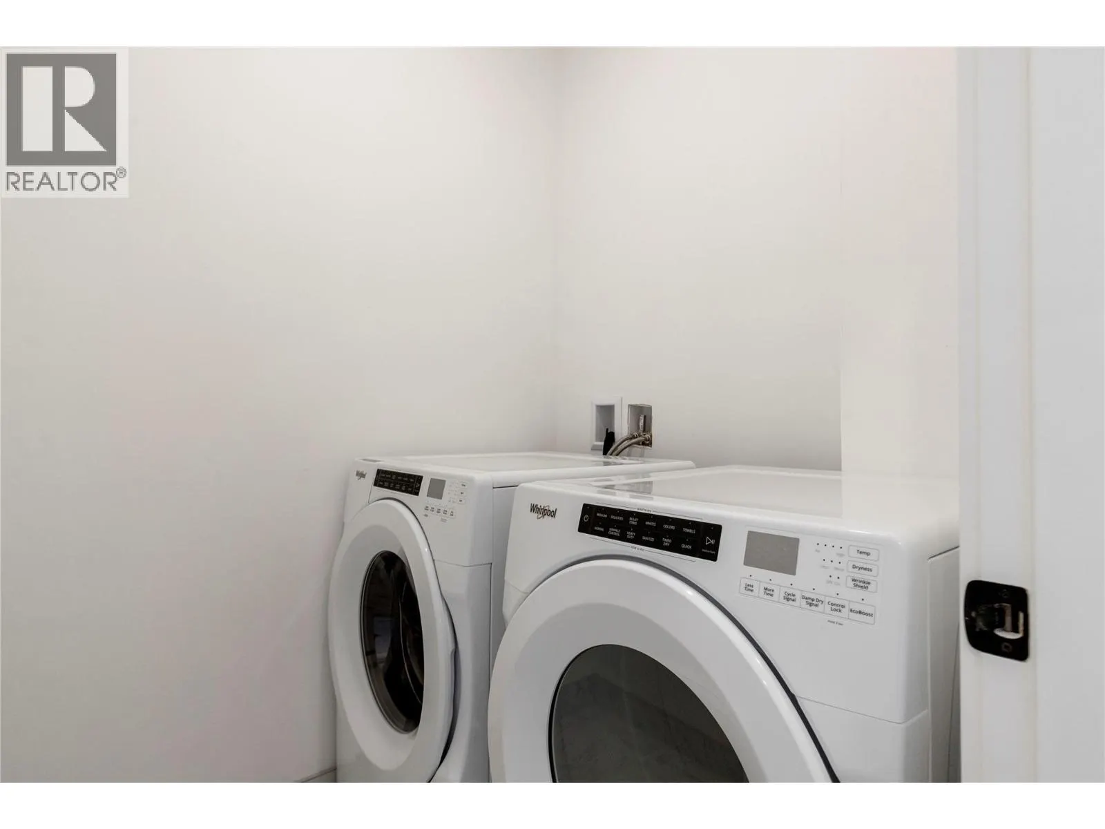 2735 Shannon Lake Road Unit# 203