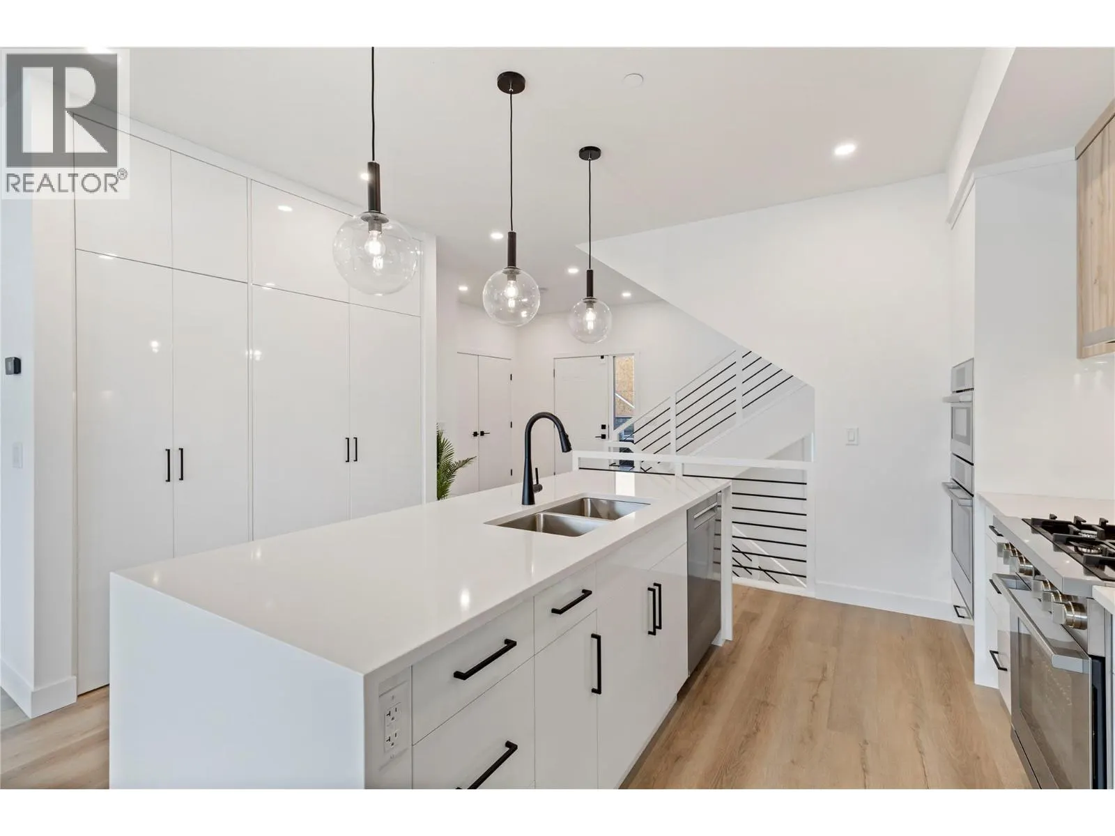 2735 Shannon Lake Road Unit# 203