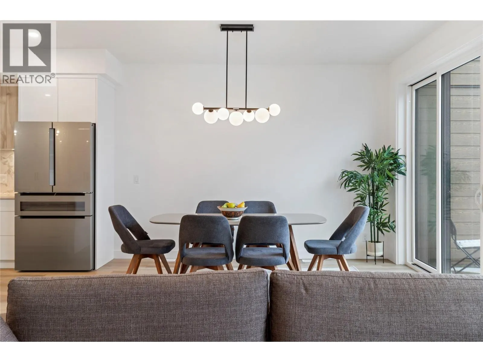 2735 Shannon Lake Road Unit# 203