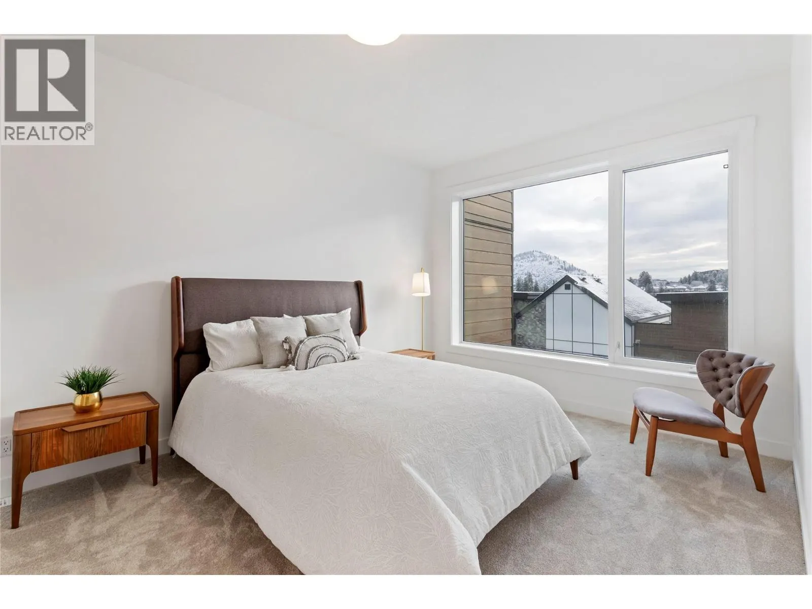 2735 Shannon Lake Road Unit# 203