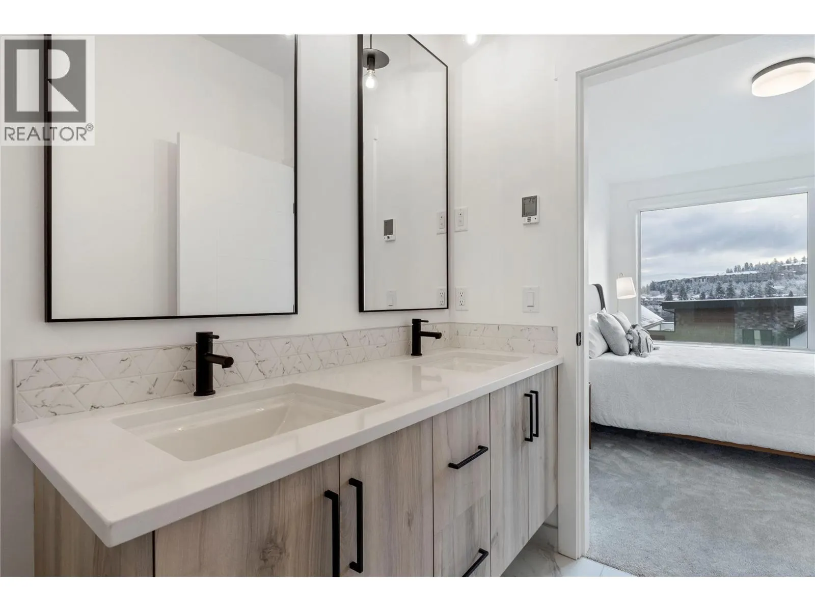 2735 Shannon Lake Road Unit# 203