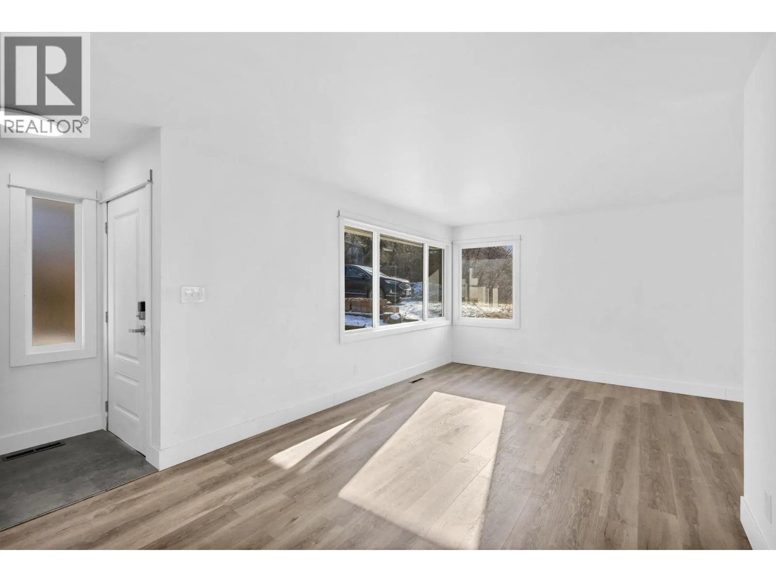 608 Browne Road