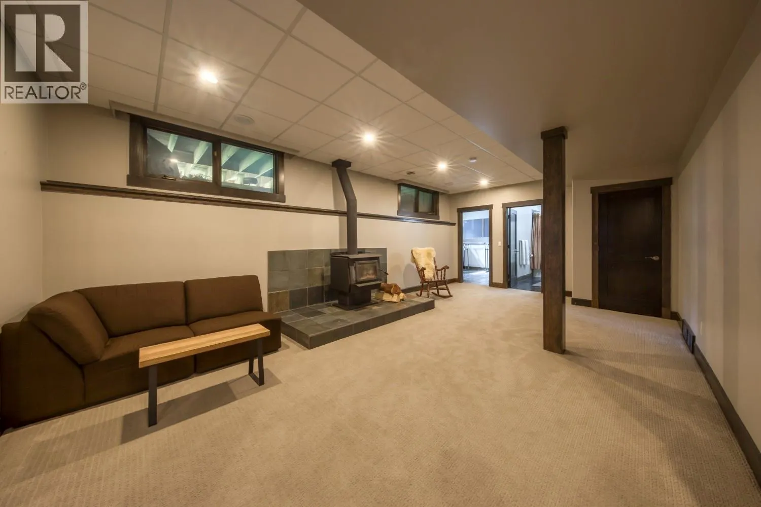 2576 Sandstone Green