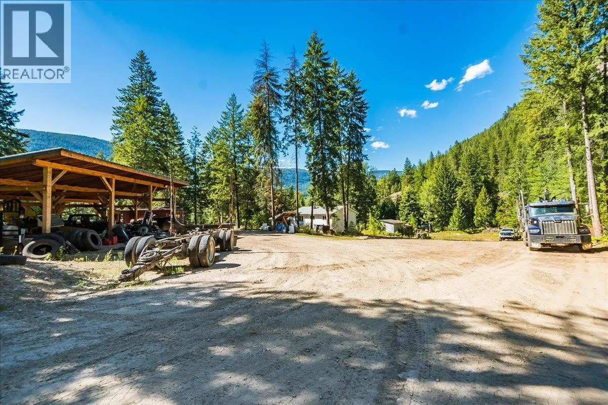 2485 Upper Gibson Road