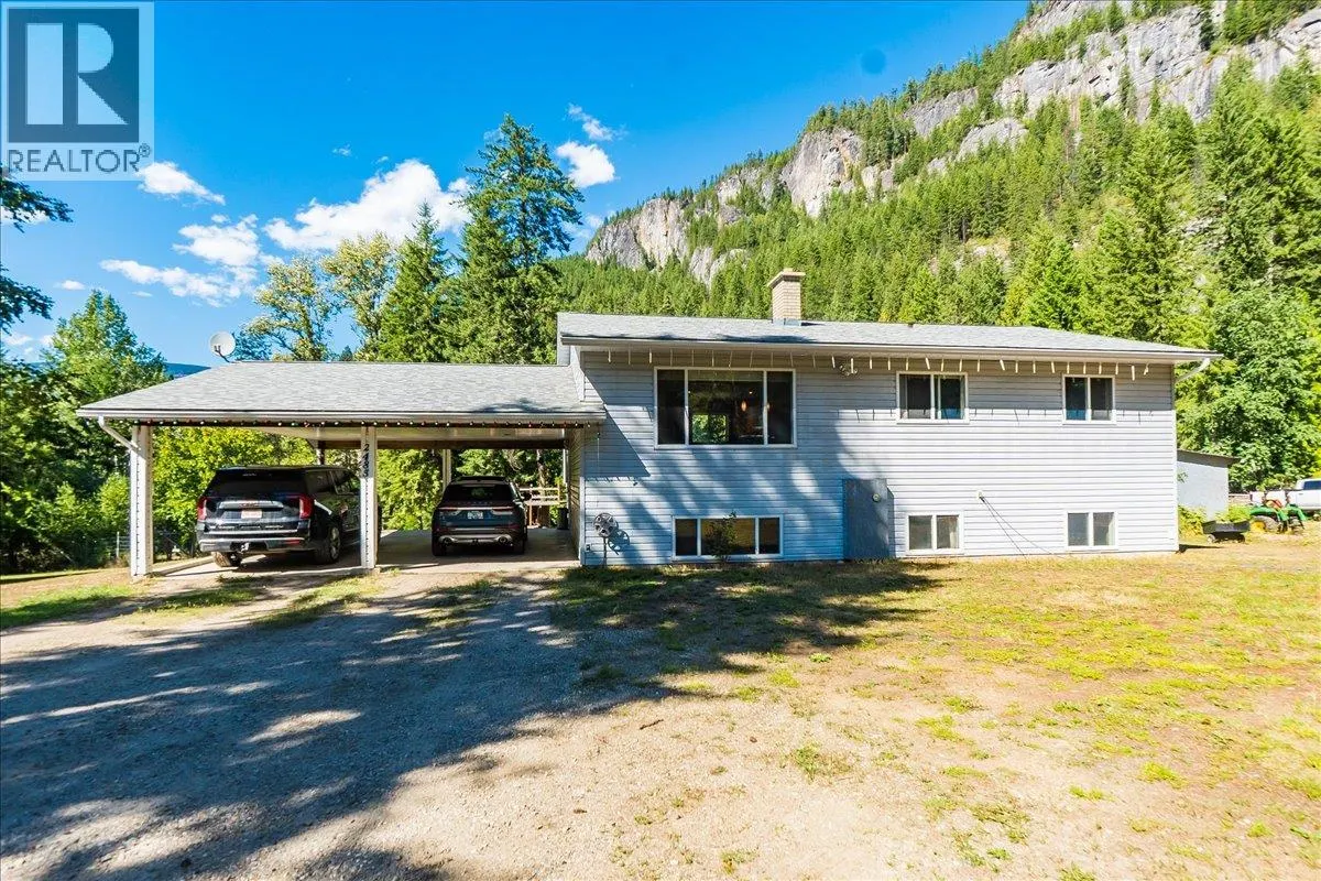 2485 Upper Gibson Road