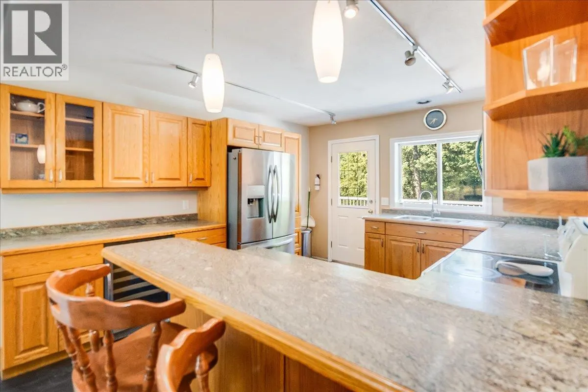 2485 Upper Gibson Road