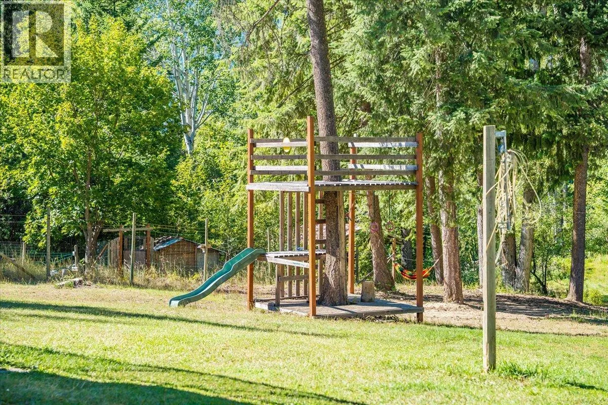 2485 Upper Gibson Road