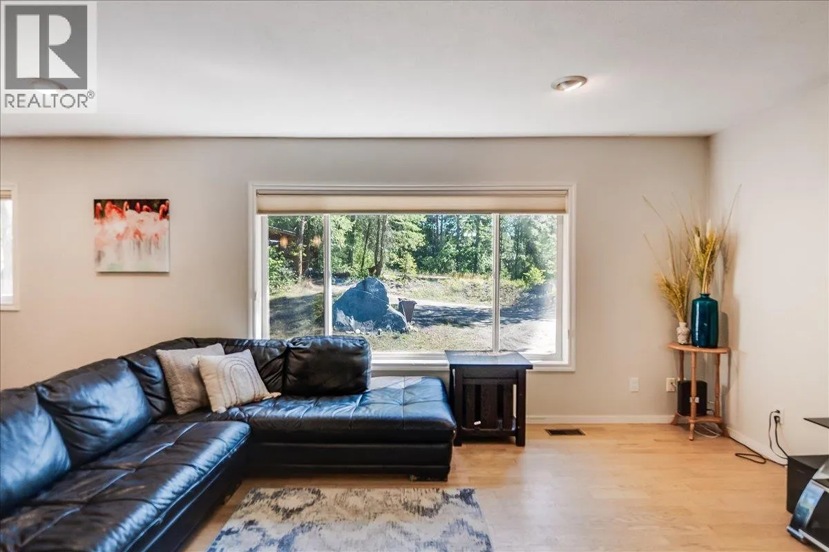 2485 Upper Gibson Road