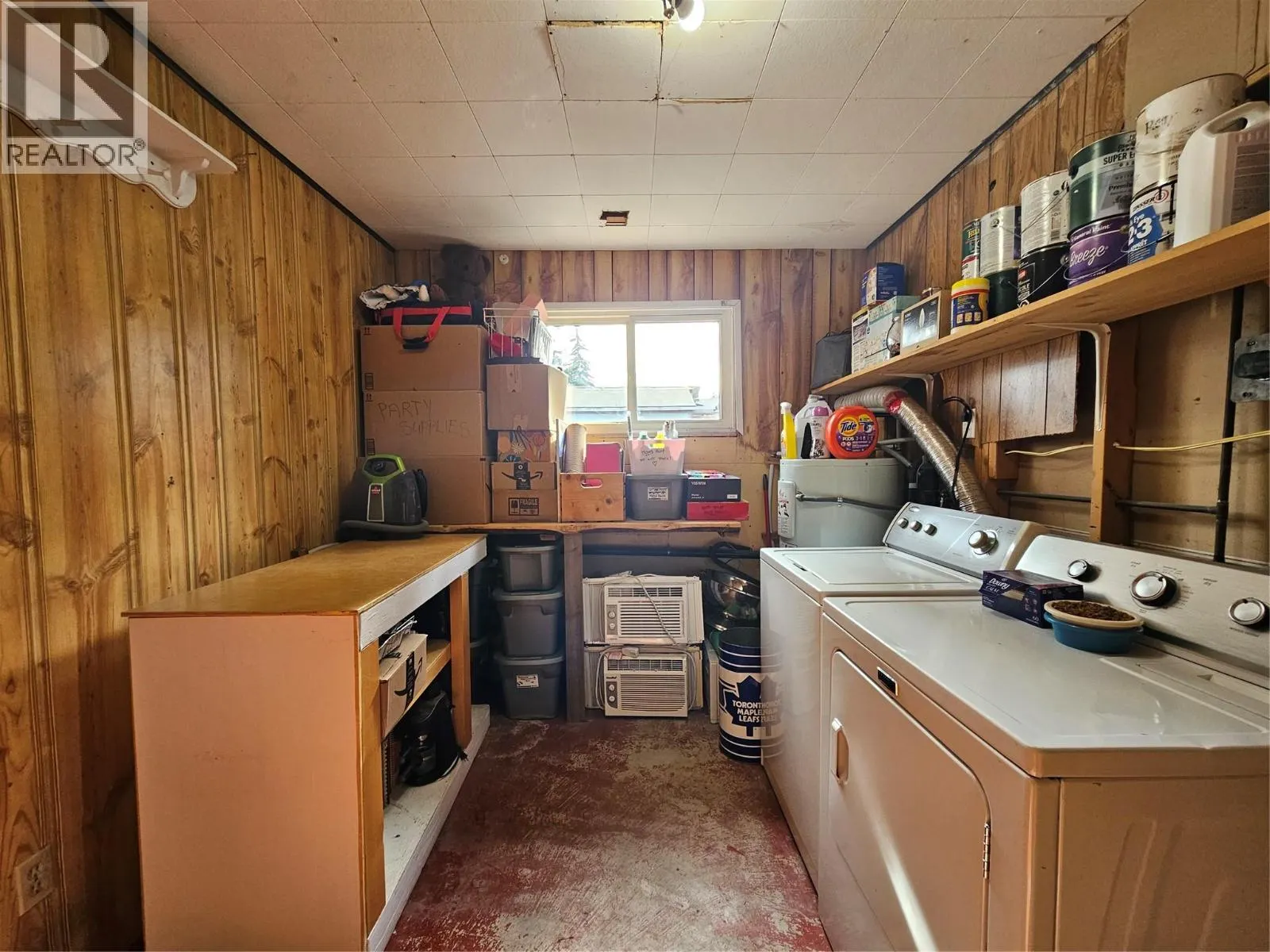 436 ORIOLE Way