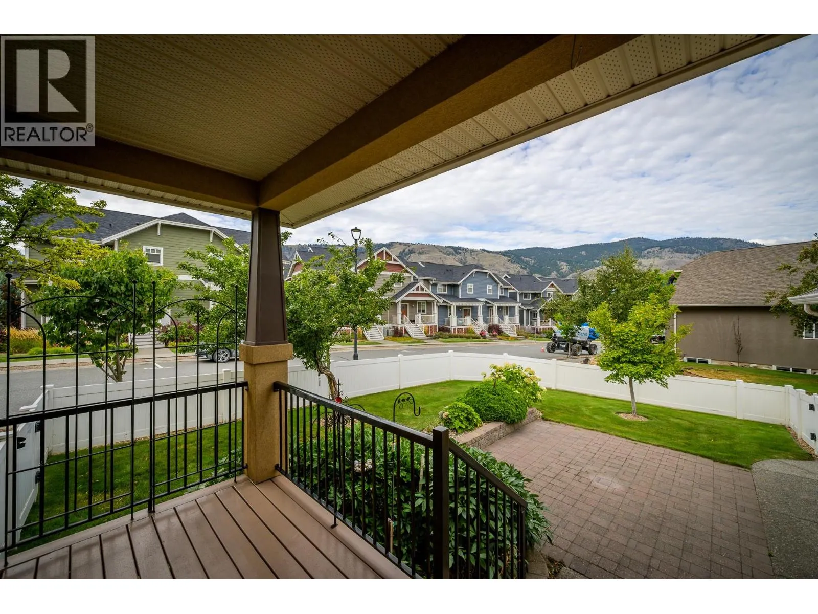 2920 VALLEYVIEW Drive Unit# 155