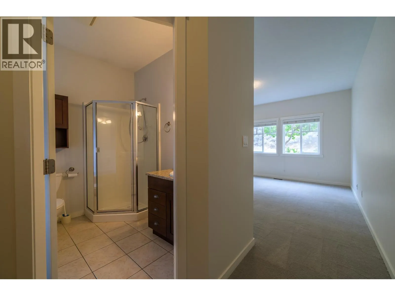 2920 VALLEYVIEW Drive Unit# 155