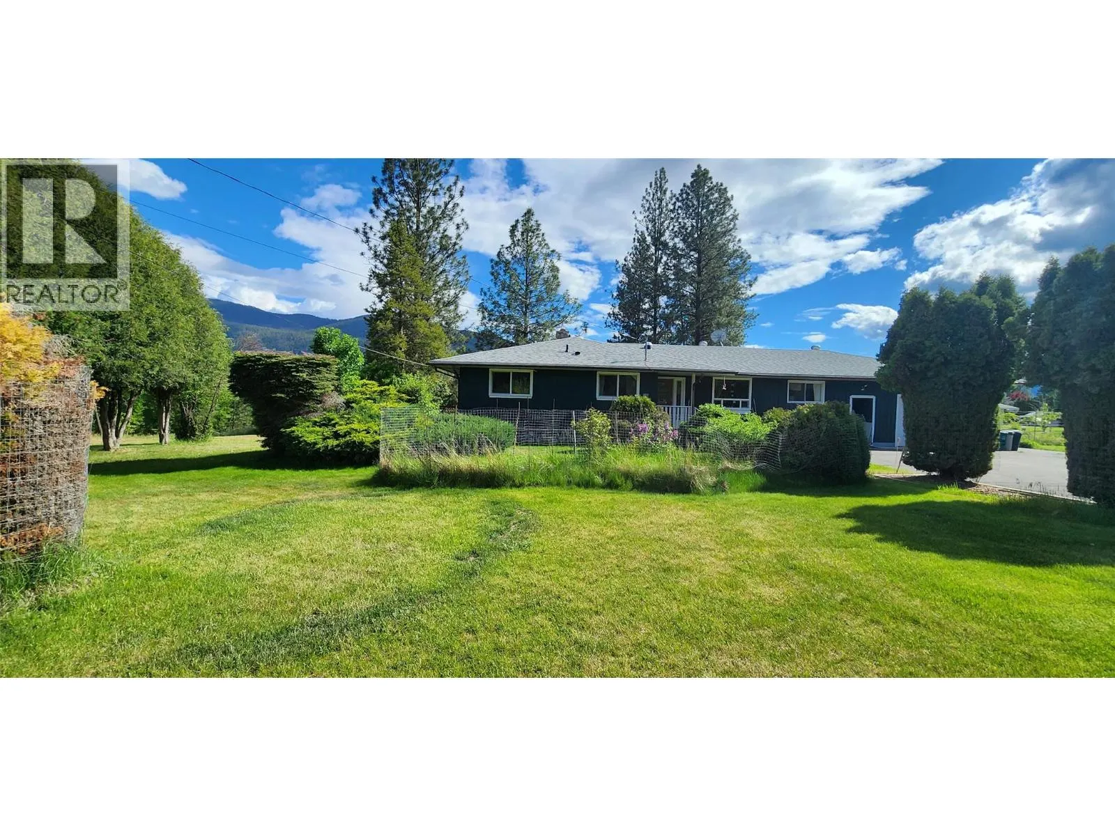 3250 Hall Frontage Road