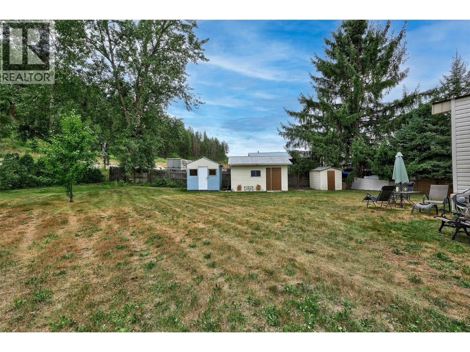 161 Shuswap Avenue Unit# 8