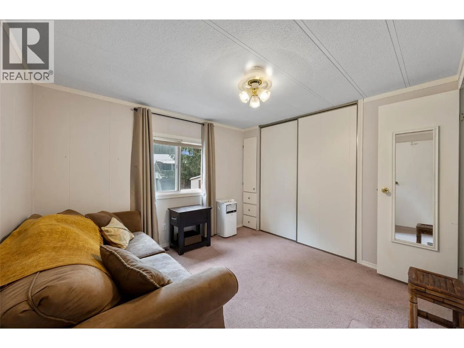 161 Shuswap Avenue Unit# 8